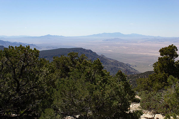 Peacock Peak and Hualapai Peak to the south from the summit of Grand Wash Cliffs